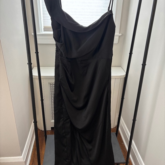 Lulus Black Satiny Asymmetrical Midi Dress - Picture 3 of 4